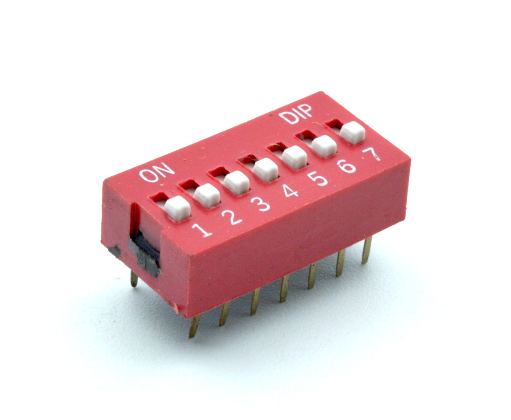 Interruptor DIP perfil horizontal 7 vías para PCB